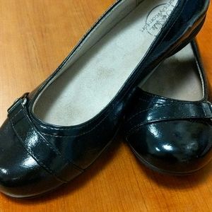 Life Stride Simply Comfort